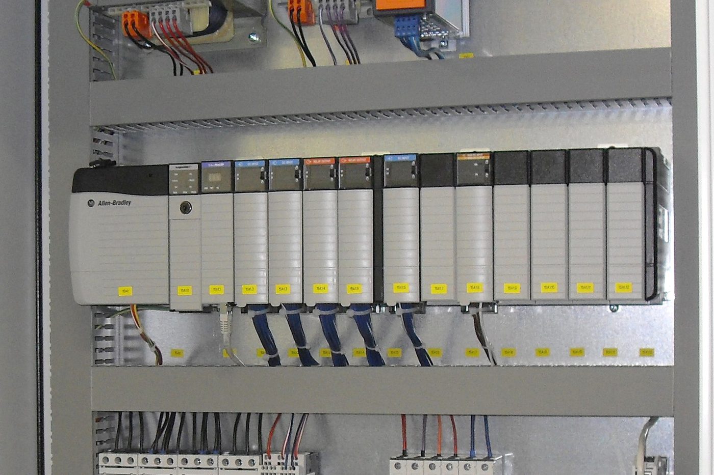 PLC & Controllers