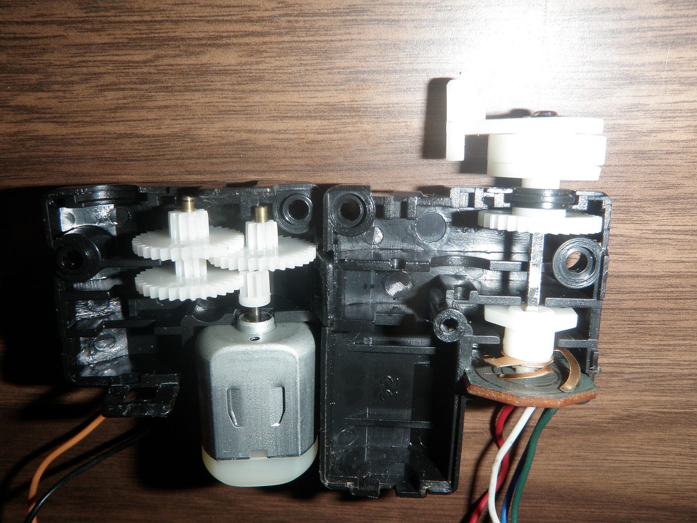 Servo Motors & Drives