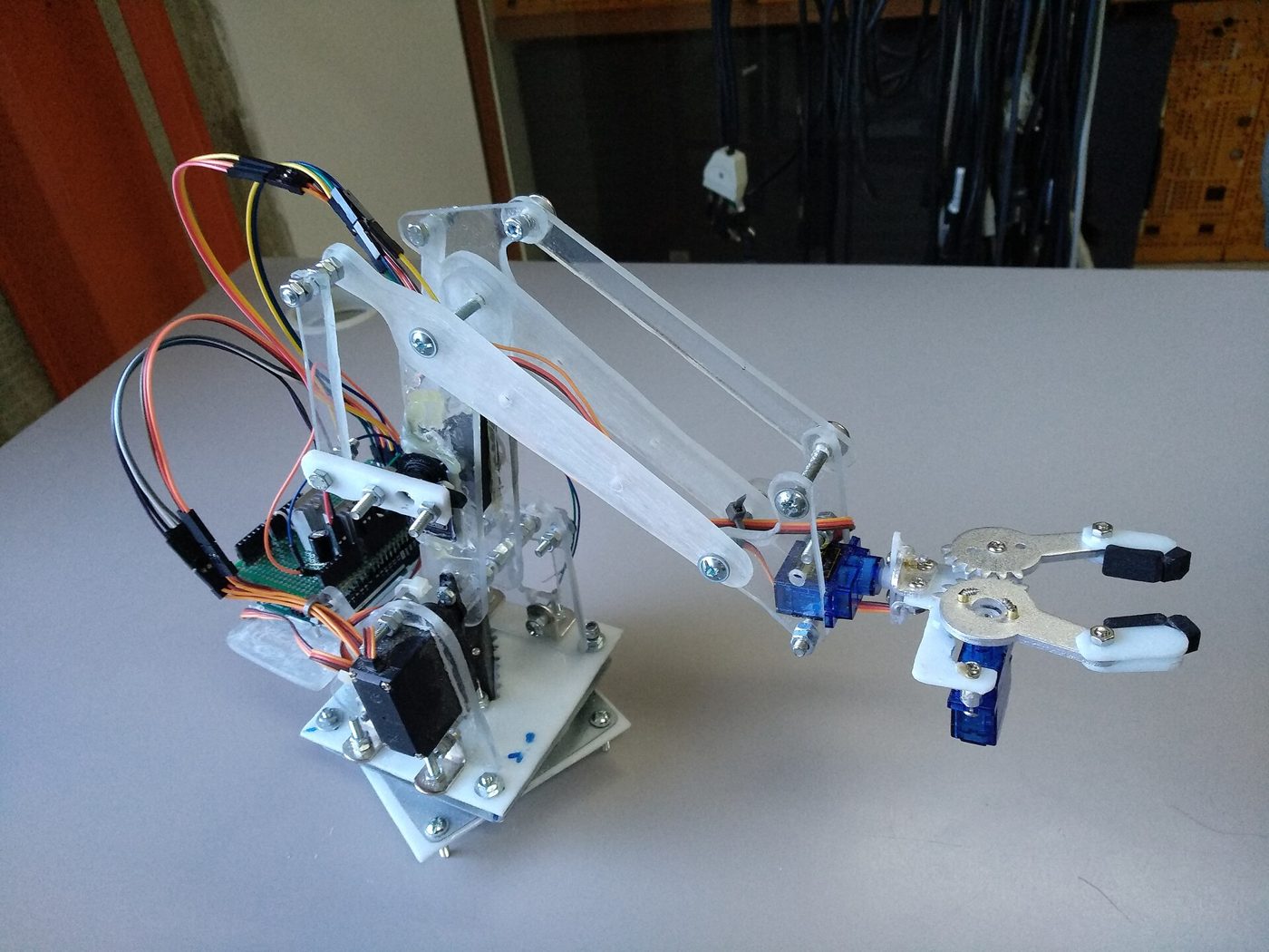 Servo Motors & Drives